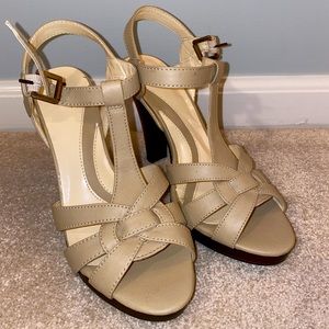 Apt 9 Thalia Natural Heels